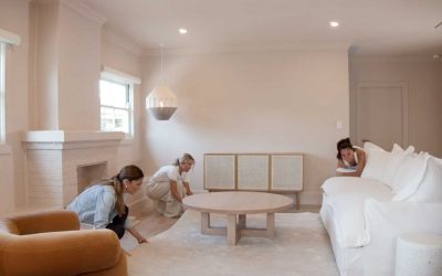 WATCH US STYLE A LOUNGE ROOM