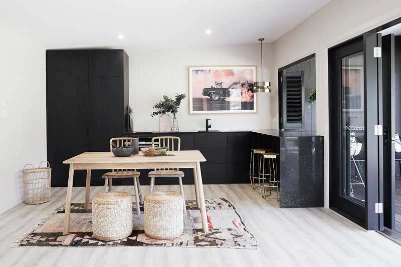 Art Tour of House 7
